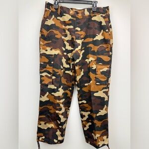 Access size 42x32 Men’s Camo Camouflage Cargo Pants